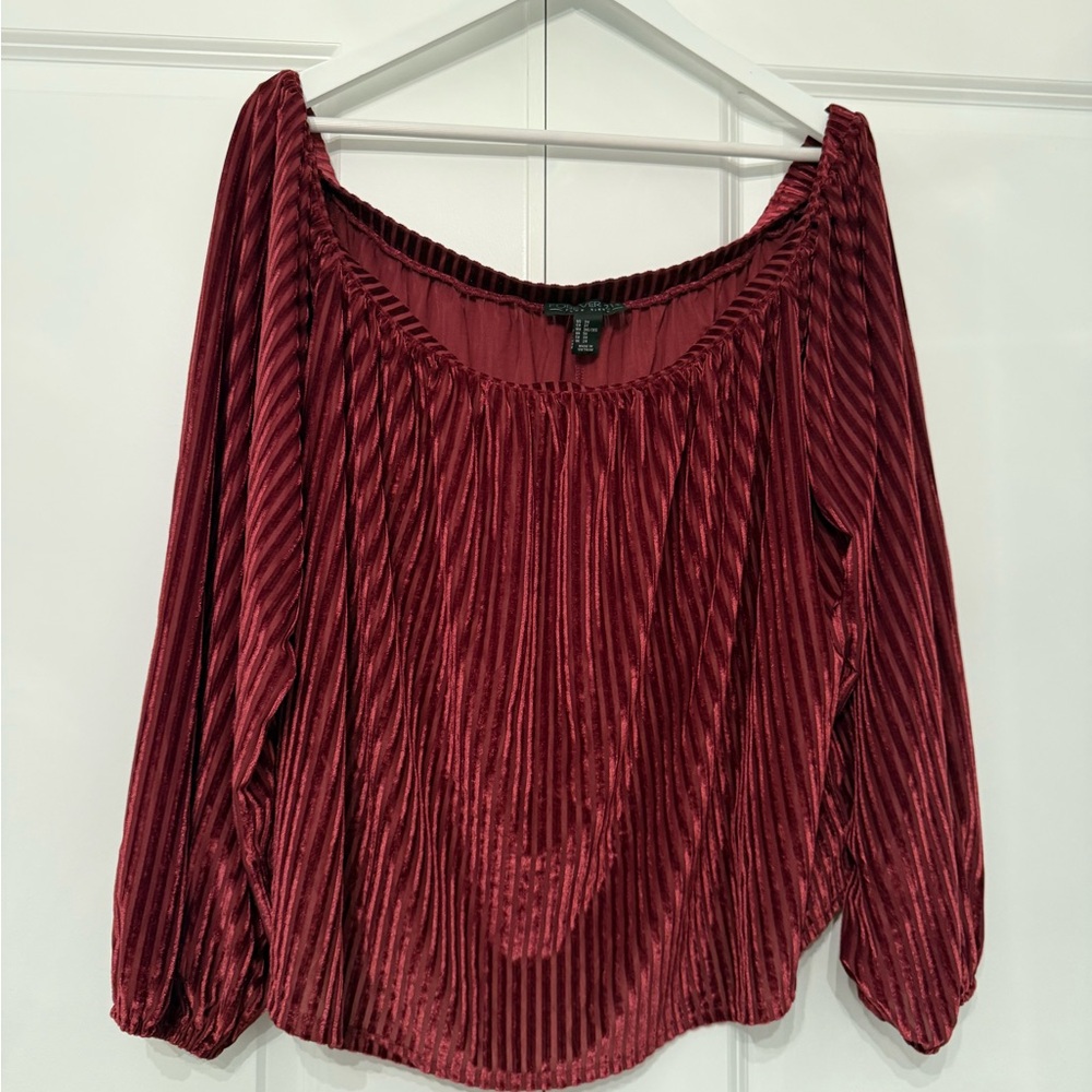 Velvet Ribbed Off-Shoulder PLUS Top - Burgundy